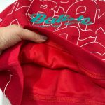 بلوز بچه گانه طرح BATISTE قرمز - تصویر 3