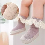 پاپوش جورابی بچه گانه طرح سیندرلا - تصویر 6