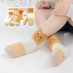 جوراب بچه گانه پسرانه عروسکی طرح شیر مجموعه 5 عددی - تصویر 4