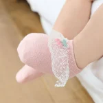 جوراب نوزادی مجلسی طرح گیپور گیلاسی - تصویر 10