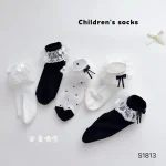 جوراب مجلسی دخترانه گیپور دار طرح black white (مناسب کودکان 2 تا 10 سال) - تصویر 2